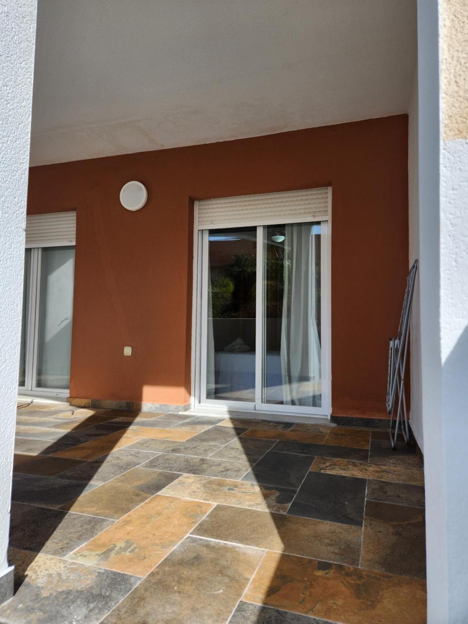 Bajo En Primera Linea De Vera-Playa Con Piscina Privada! Exterior photo