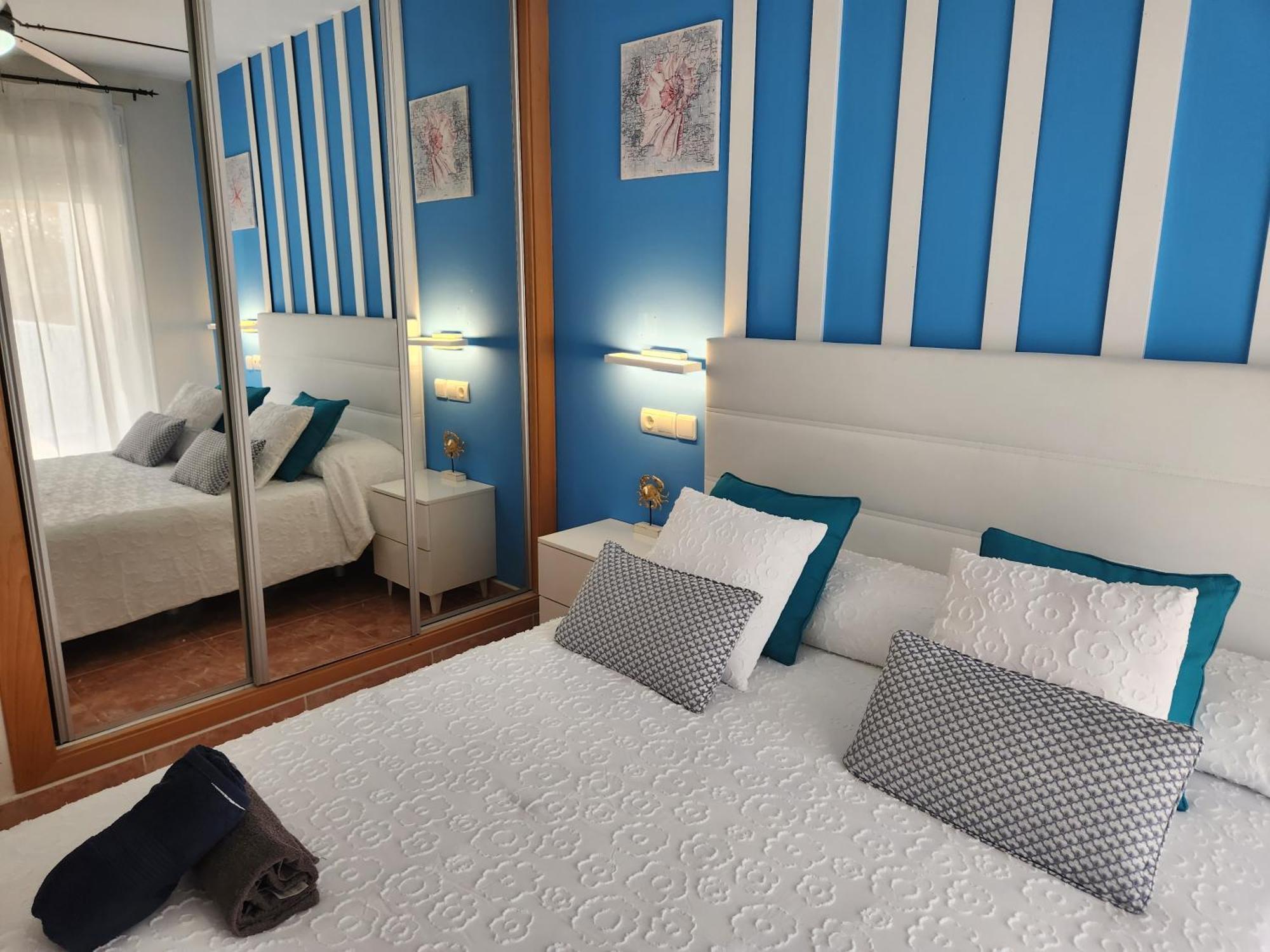 Bajo En Primera Linea De Vera-Playa Con Piscina Privada! Exterior photo